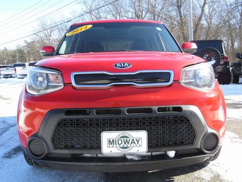 Used 2014 Kia Soul + image 2
