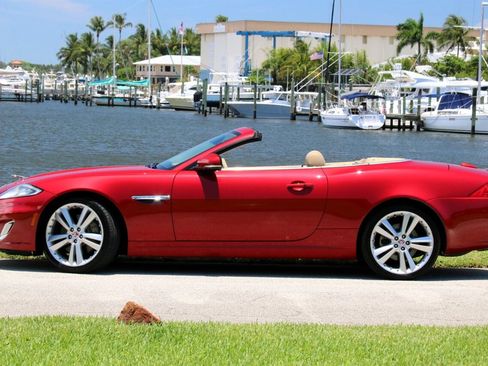 Used 2014 Jaguar XK Convertible image 6