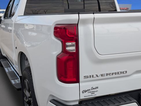 Used 2024 Chevrolet Silverado 1500 RST w/ Convenience Package II image 11