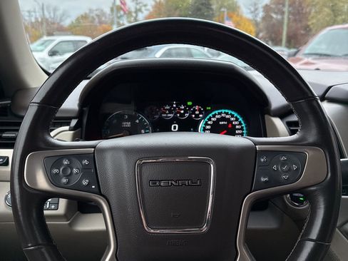 Used 2018 GMC Yukon Denali w/ Denali Ultimate Package image 42