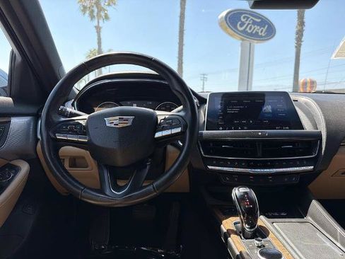 Used 2023 Cadillac CT5 Luxury AWD/4WD image 11