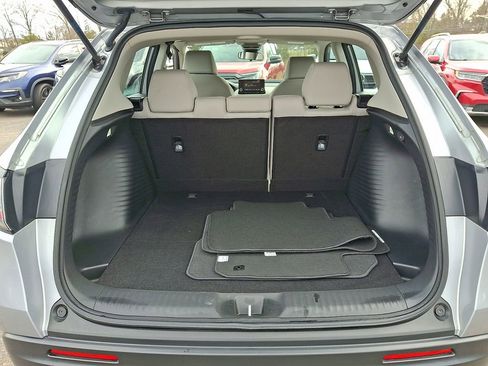Used 2023 Honda HR-V LX image 29