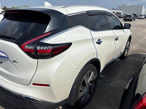 Used 2019 Nissan Murano SL FWD image 4