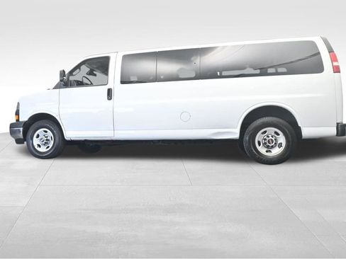 Used 2020 GMC Savana 3500 LT w/ LT Preferred Equipment Group image 52