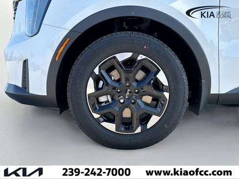 New 2026 Kia Sorento S image 41