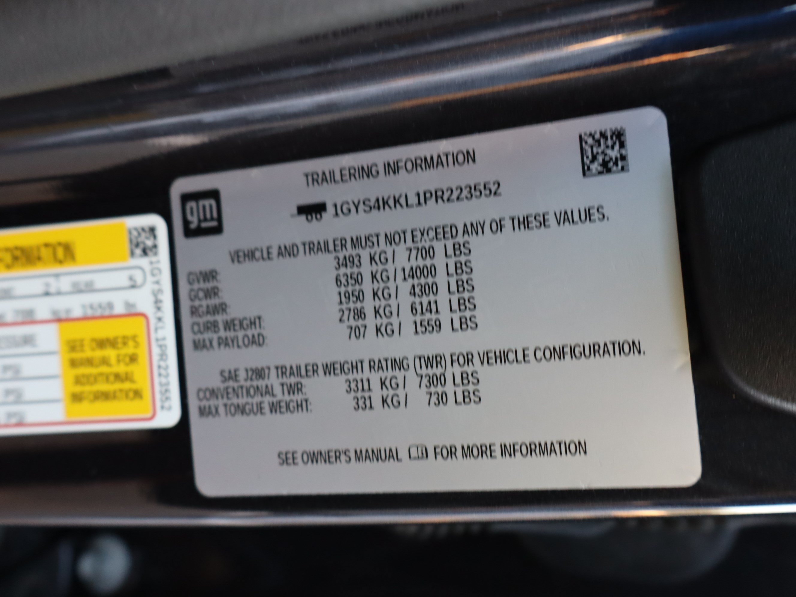 Used 2023 Cadillac Escalade ESV Premium Luxury AWD/4WD image 12