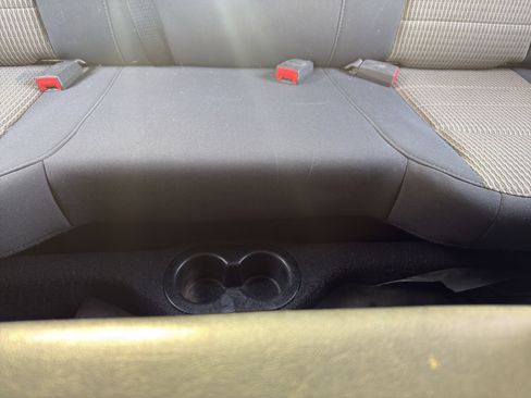 Used 2012 RAM 1500 Express image 28