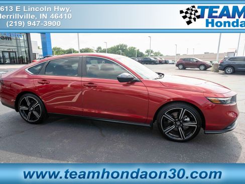Certified 2025 Honda Accord Sport image 1