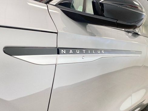 New 2026 Lincoln Nautilus Premier w/ Equipment Group 102A AWD/4WD image 13