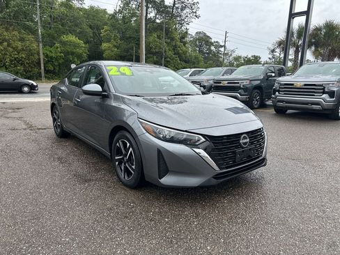 Used 2024 Nissan Sentra SV image 10