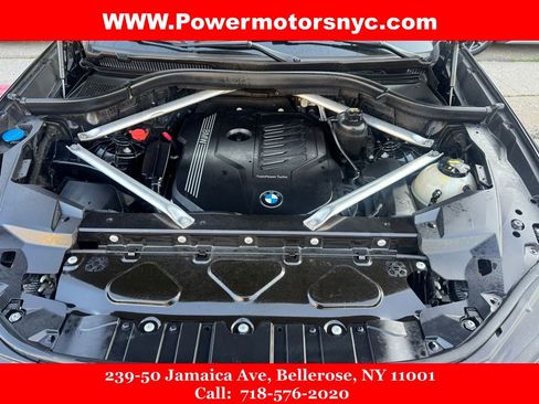 Used 2020 BMW X5 xDrive40i w/ Premium Enhanced Package AWD/4WD image 19