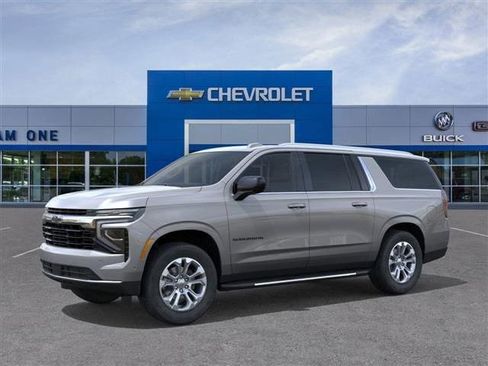 New 2026 Chevrolet Suburban LS image 2