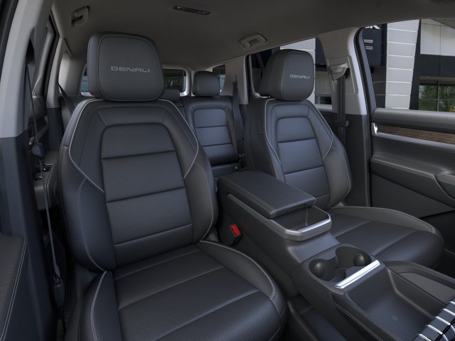 New 2027 GMC Terrain Denali w/ LPO, Floor Liner Package AWD/4WD image 16
