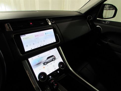 Used 2019 Land Rover Range Rover Sport HSE image 33