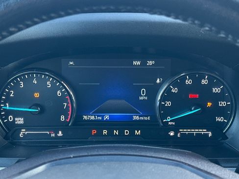 Used 2020 Ford Explorer XLT image 24