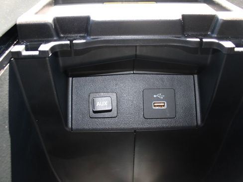 Used 2023 Honda Odyssey Elite image 28