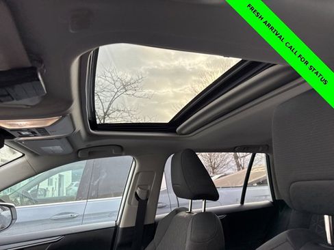 Used 2025 Toyota RAV4 XLE w/ Convenience Package image 18