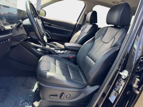 Used 2023 Kia Telluride EX AWD/4WD image 13