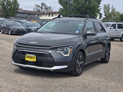 Certified 2025 Kia Niro EX w/ EX Cold Weather Package
