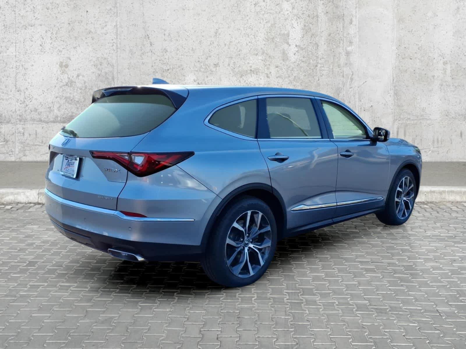 Used 2023 Acura MDX w/ Technology Package AWD/4WD image 11