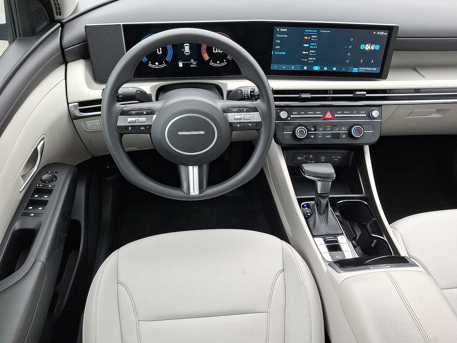 Used 2025 Hyundai Tucson SE AWD/4WD image 18