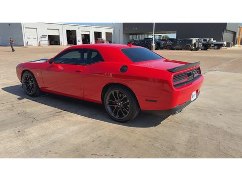 Used 2021 Dodge Challenger R/T Scat Pack w/ Plus Package RWD image 6
