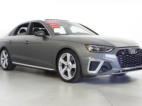 Used 2023 Audi S4 Premium Plus w/ Premium Plus Package image 4