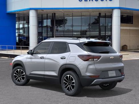 New 2026 Chevrolet TrailBlazer LT FWD image 3
