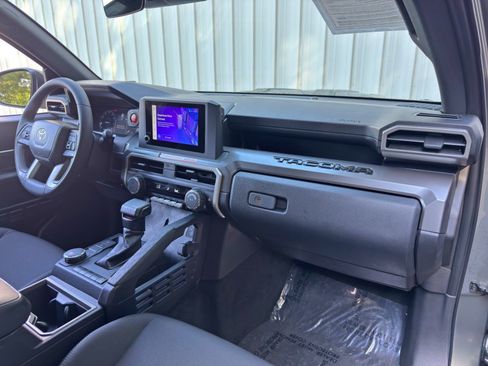 Used 2024 Toyota Tacoma TRD Sport RWD image 14
