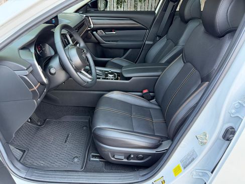 Used 2025 MAZDA CX-50 AWD 2.5 Hybrid w/ Weather Package image 3