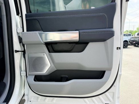 Used 2024 Ford F250 Limited w/ FX4 Off-Road Package image 38