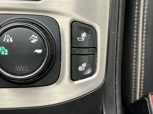 Used 2019 GMC Terrain Denali w/ Advanced Safety Package AWD/4WD image 23