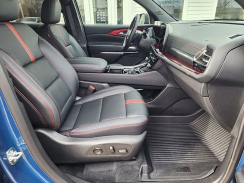 Certified 2025 Chevrolet Traverse RS w/ LPO, Floor Liner Package image 20