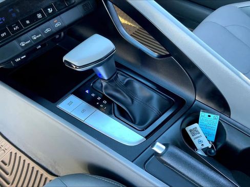 Used 2022 Hyundai Elantra SEL w/ Cargo Package image 14