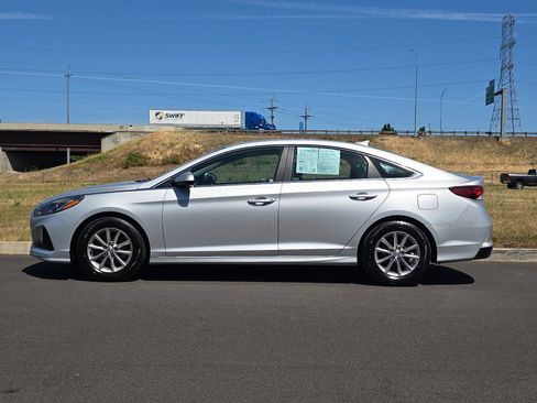 Used 2019 Hyundai Sonata SE FWD image 6