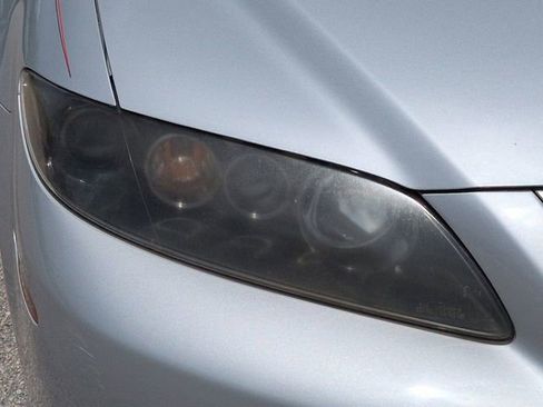 Used 2005 MAZDA MAZDA6 i Sport FWD image 10
