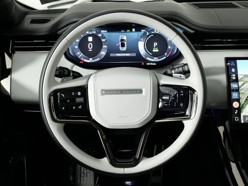 Used 2025 Land Rover Range Rover Sport Autobiography image 42