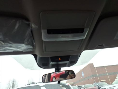 New 2026 Nissan Rogue S image 24