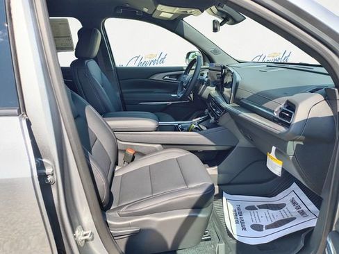 New 2026 Chevrolet Traverse LT w/ Enhanced Driving Package image 13