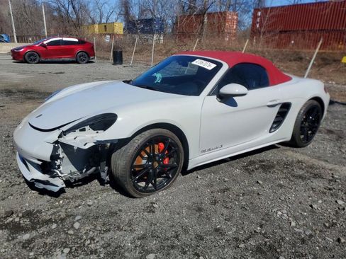 Used 2025 Porsche 718 Boxster S image 2