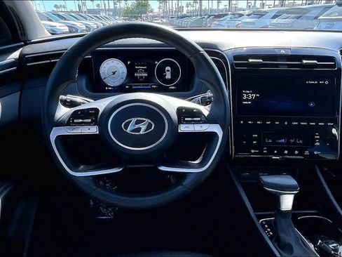 Certified 2024 Hyundai Tucson SEL w/ Convenience Package FWD image 8