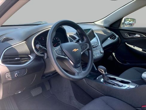 Used 2024 Chevrolet Malibu LT FWD image 17