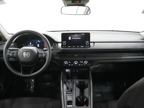 Used 2023 Honda Accord LX image 13