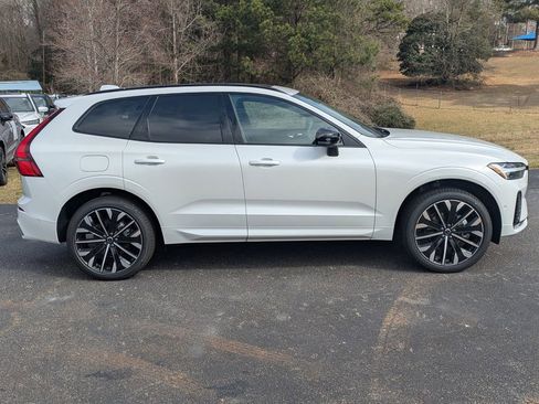 New 2026 Volvo XC60 B5 Ultra w/ Protection Package Premier image 7