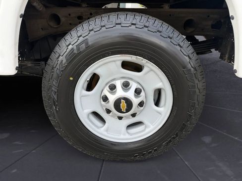 Used 2019 Chevrolet Silverado 2500 W/T w/ WT Convenience Package image 38