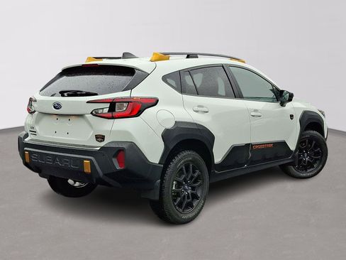 Used 2025 Subaru Crosstrek 2.5i Wilderness AWD/4WD image 4