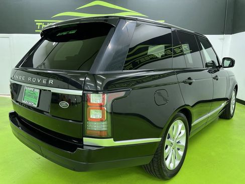 Used 2017 Land Rover Range Rover HSE AWD/4WD image 9
