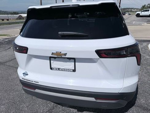 Certified 2026 Chevrolet Equinox LT AWD/4WD image 7