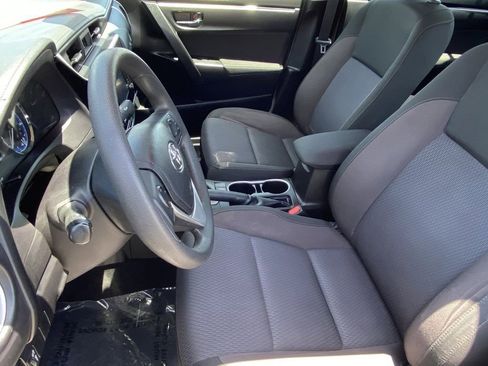 Certified 2019 Toyota Corolla LE FWD image 23