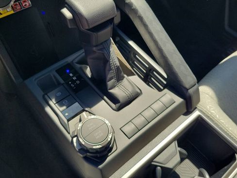 New 2026 Toyota 4Runner SR5 image 17